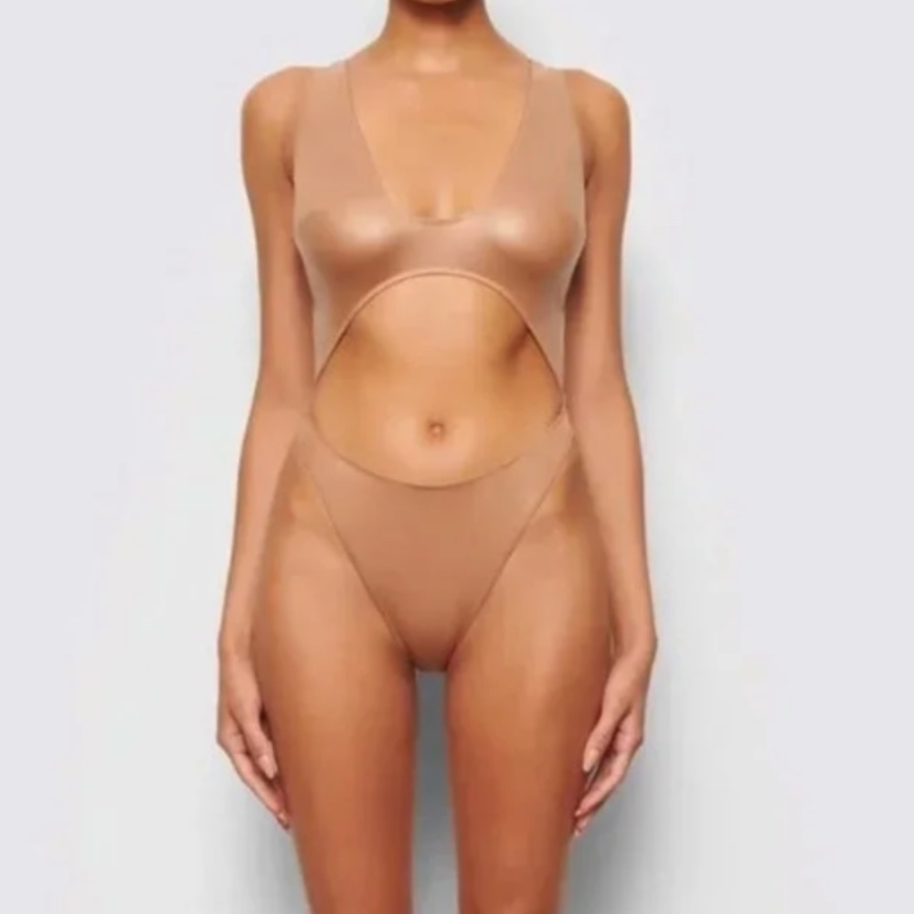 SKIMS Sleep Lingerie Teddy Wet Jersey Cutout Bodysuit Ochre XL